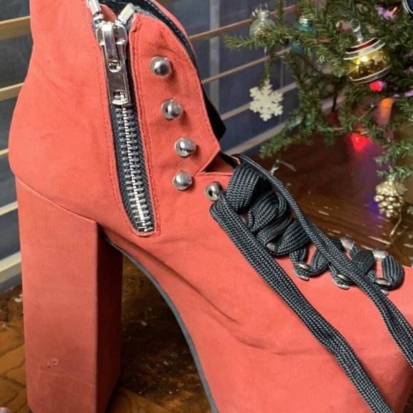 Unif Hellbounds Red Velvet size 5.5 - Picture 5 of 10